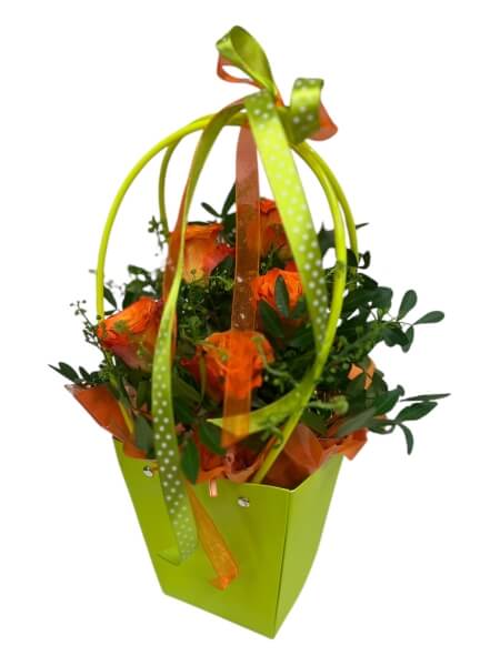 Lillekotike roosidega